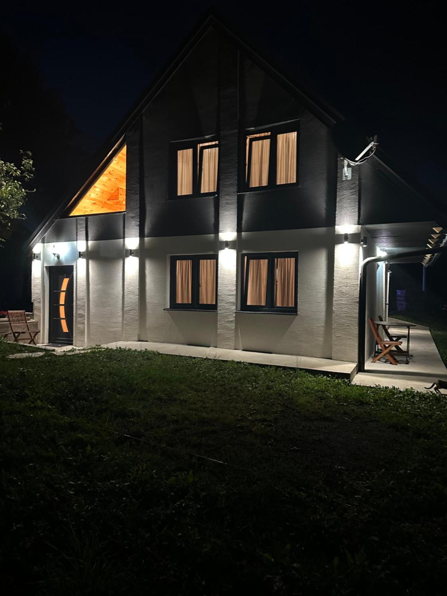 Blue Village Lux 콜라신 외부 사진